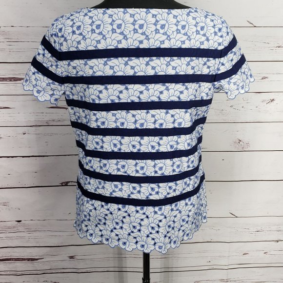 Talbots Woman's Blue Striped Floral Lace‎ Detail Short Sleeve Blouse Size 10 - Picture 11 of 11